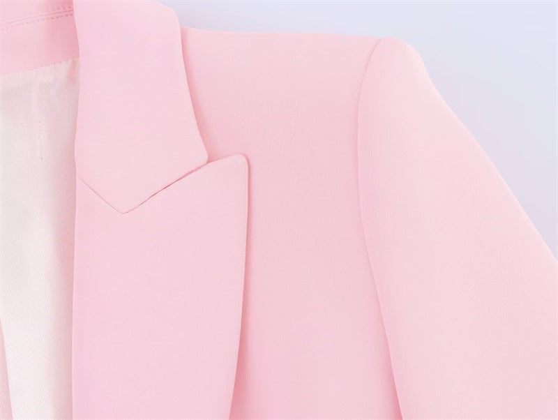 Ensemble élégant veste de costume avec poignets et pantalon droit