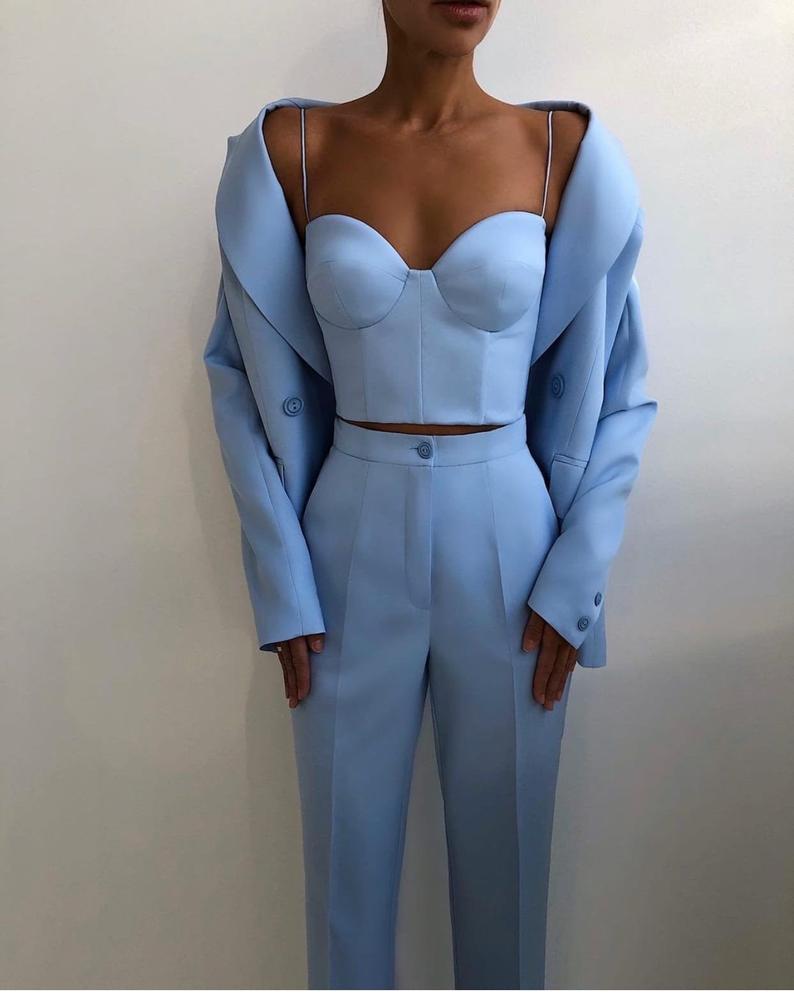 جاكيت بدلة نسائي من Pieces Fashion بياقة مدببة وصف أزرار مزدوج
