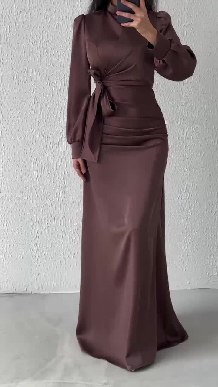 Robe moulante taille haute