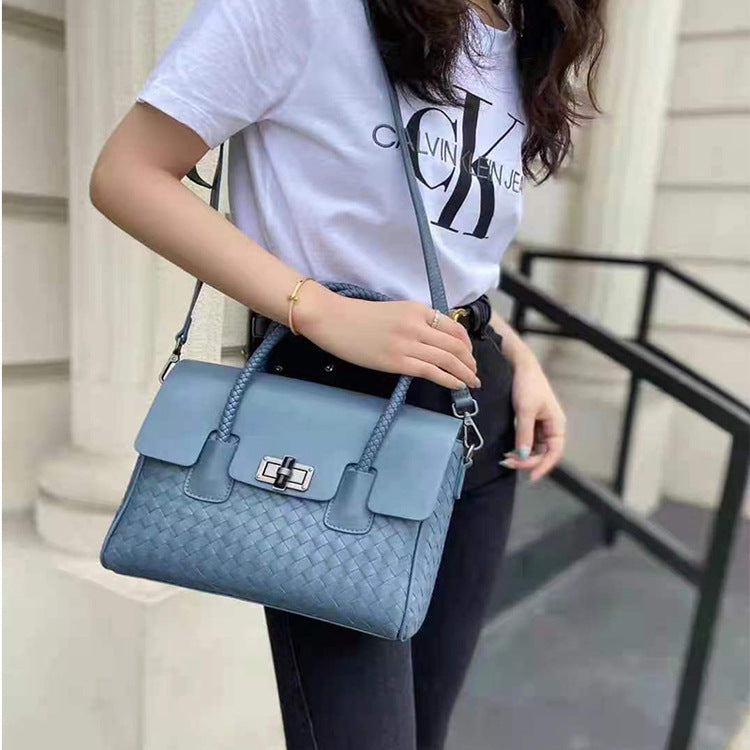 Women's Large Genuine Leather Woven One-Shoulder Messenger Bag