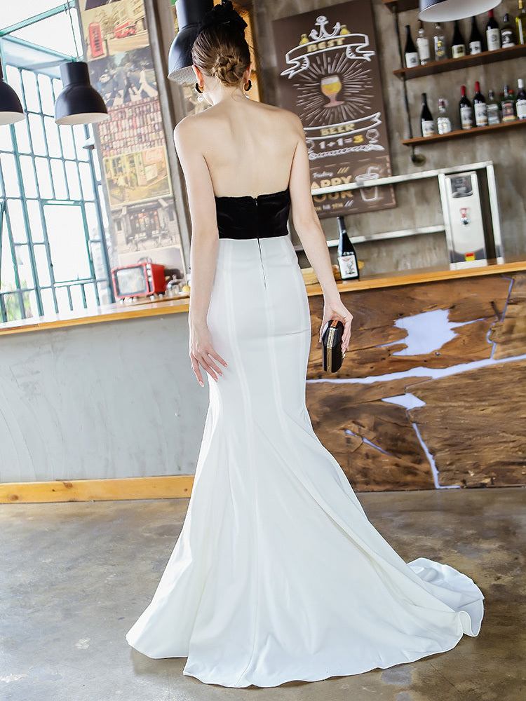 Robe fourreau queue de poisson noire et blanche pour femme