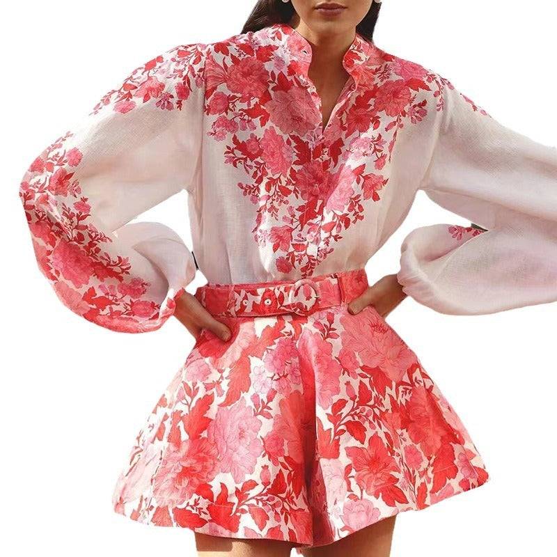 Retro Red Floral Two-Piece Suit Women’s Stand Collar Puff Sleeve Shirt & Nipped Waist Shorts