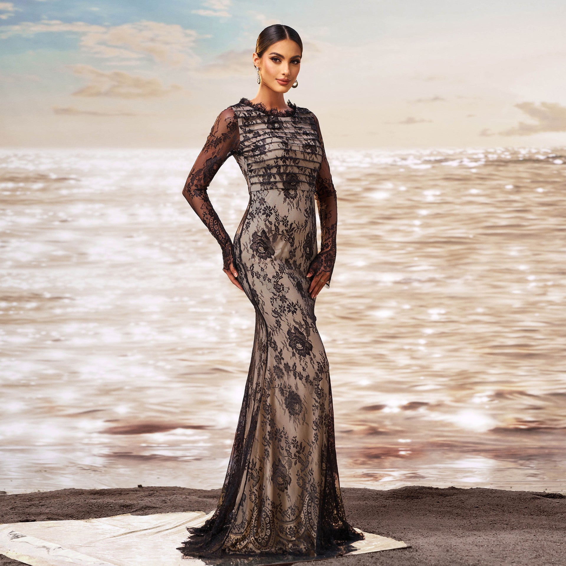 Long Sleeve Round Collar Black Gauze Fishtail Evening Dress