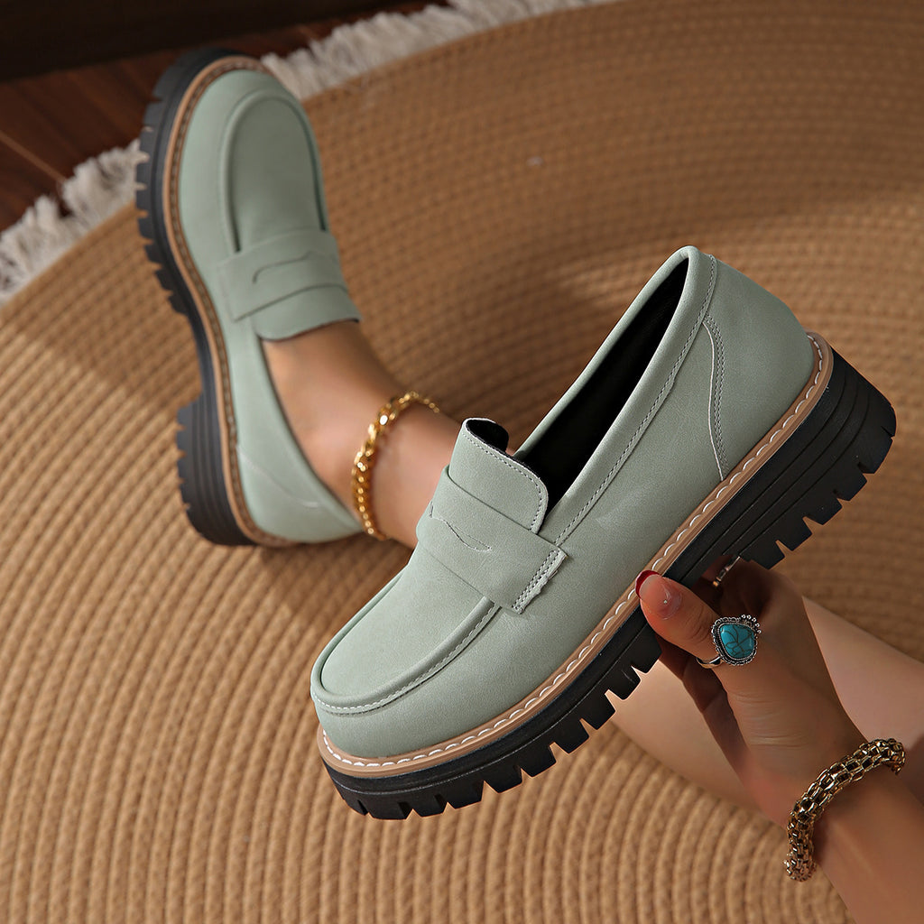Women's Retro Solid Color Plus Size Casual Platform Shoes with Mid Heel