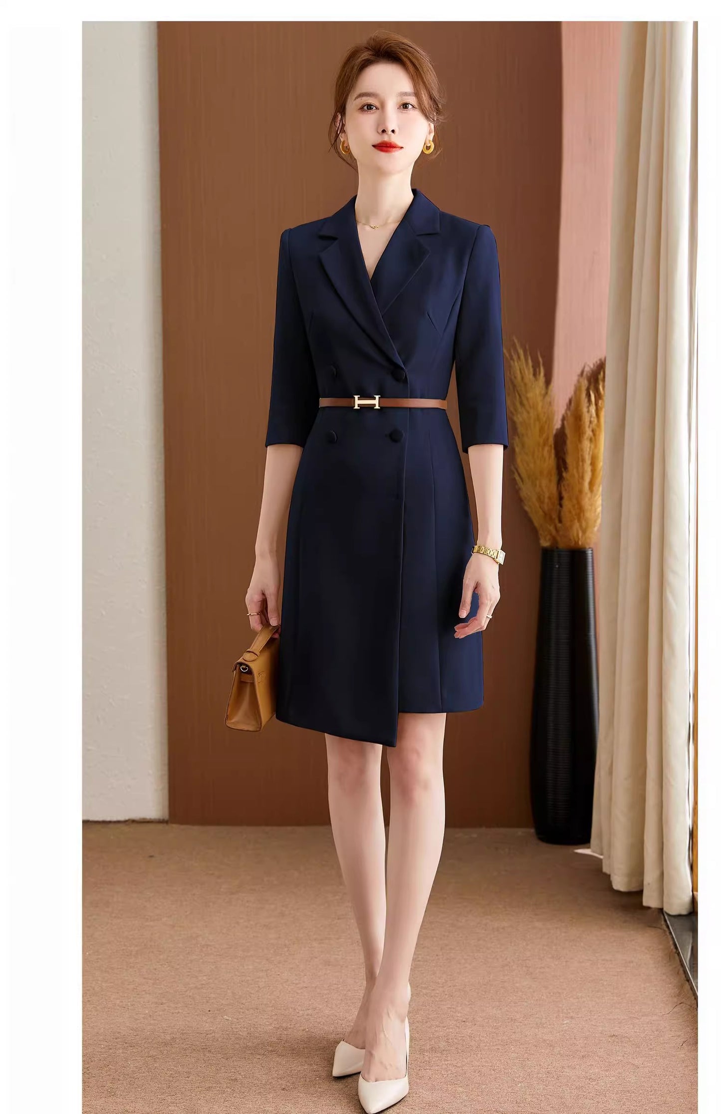 White Business Suit And Dress Temperament