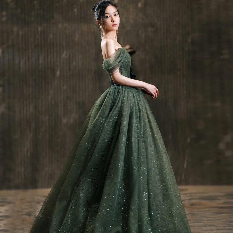 Robe de soirée verte à épaules dénudées sans manches en polyester