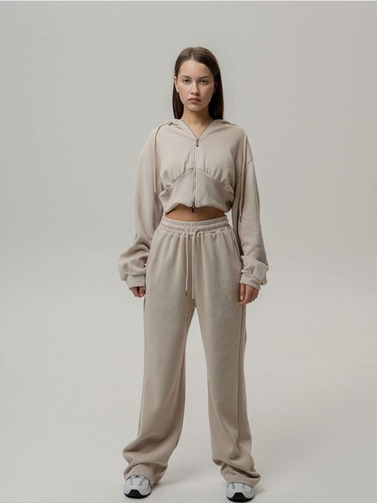Ensemble deux pièces : sweat à capuche zippé à manches longues et pantalon court lacé