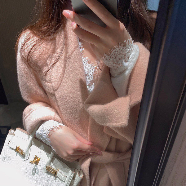 Plush Lace Stitching Slim White Long-Sleeve Autumn Top
