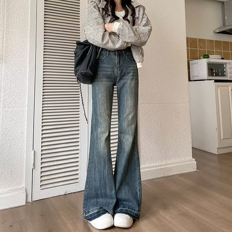 Loose Flared Women's Jeans