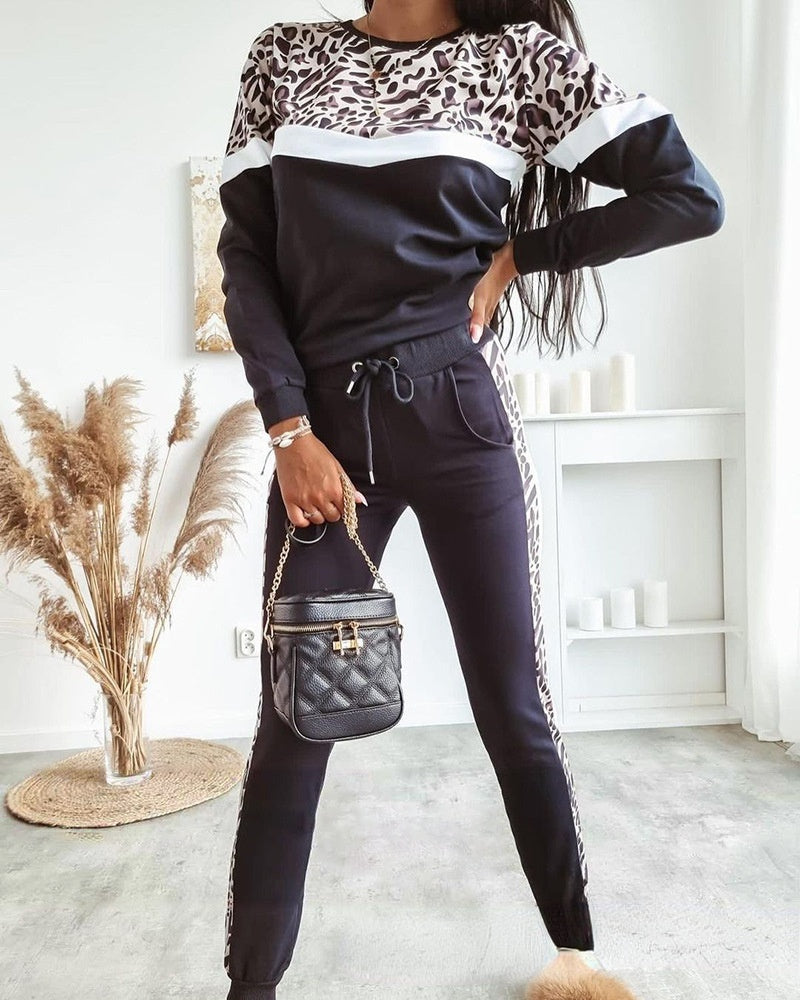 Ladies' New Striped Stitching Crew Neck Suit