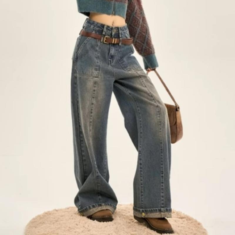 بنطلون جينز نسائي فضفاض واسع الساق بتصميم مستقيم، متدرج الألوان، بتصميم كلاسيكي.