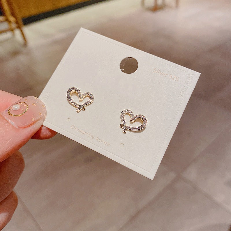 S925 Silver Needle Micro Set Zircon Heart Stud Earrings