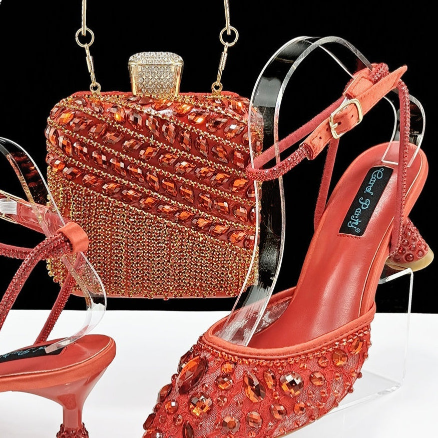 Ensemble de sandales à talons hauts et de sac à main à pompon 3D avec grands strass