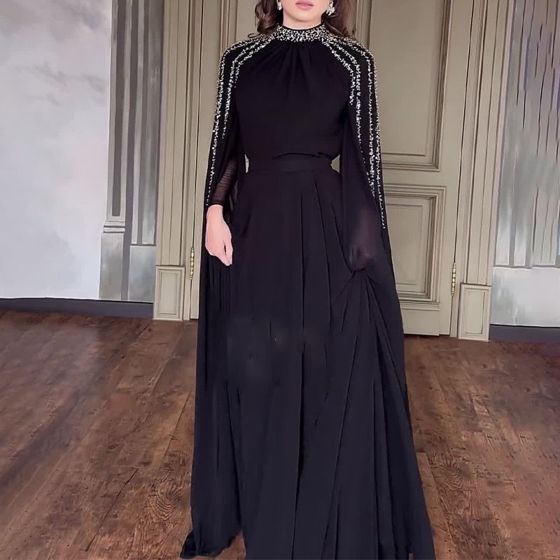 Robe longue de princesse arabe à col montant et manches longues, ornée de strass, disponible en noir, rouge et rose
