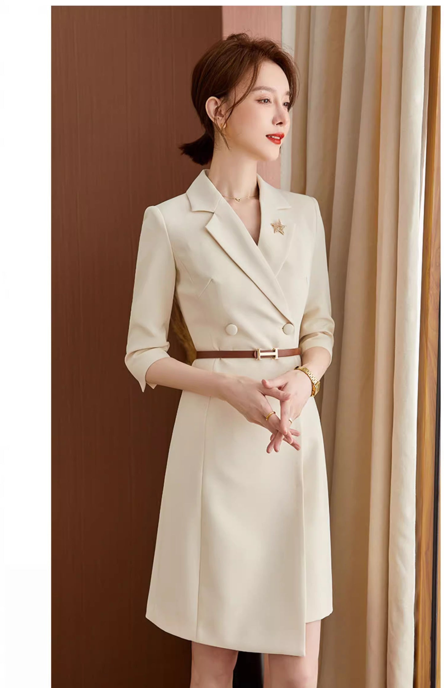 White Business Suit And Dress Temperament