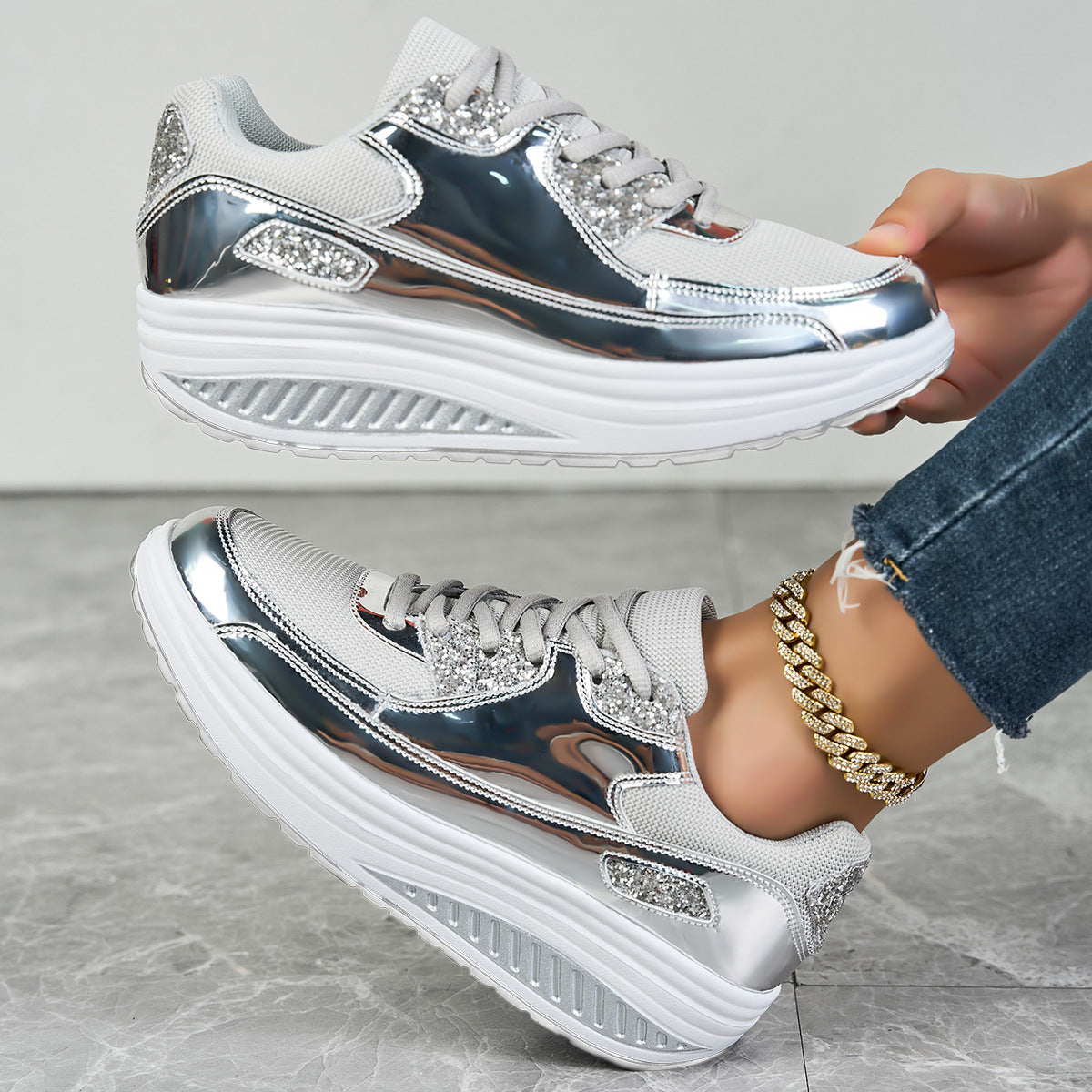 Women’s Outdoor Travel Leisure Shoes Mesh Round Toe