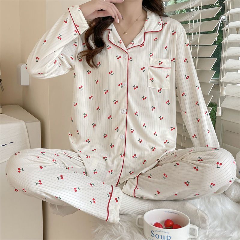 Ensemble de vêtements d'intérieur décontracté pour femme avec imprimé ours de dessin animé