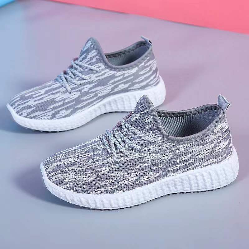 Casual Soft Sole Running Shoes with Coconut Design