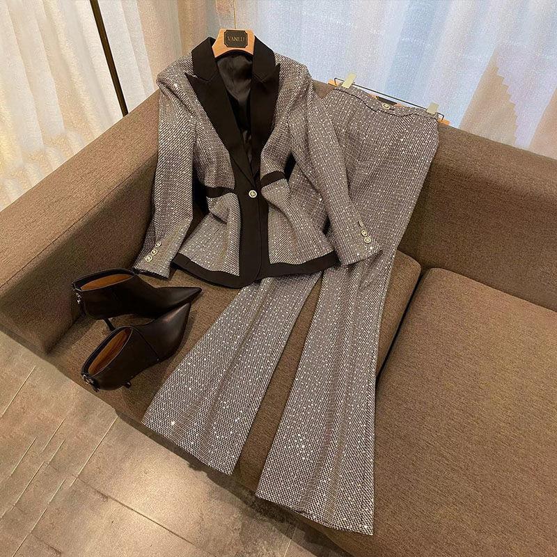 Plus Size Women's Plaid Colorblock Polyester Pants Suit with Buttons