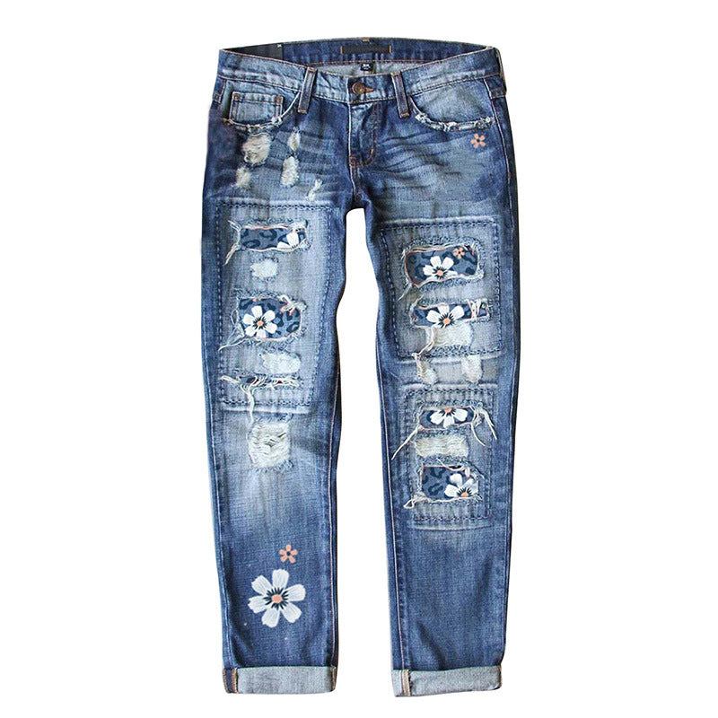 Women's Light Blue Frayed Small Feet Jeans