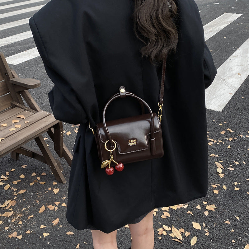 Women's Simple Commuter PU Shoulder Sling Handbag