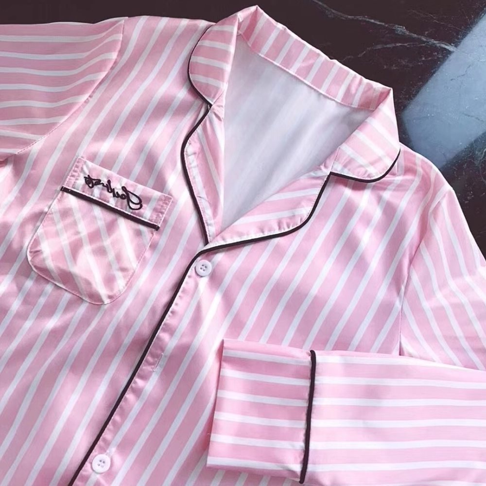 Ensemble de pyjama pour femme en soie et fourrure de lapin, coloris rose