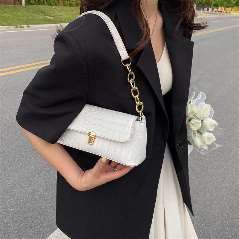 Sac à bandoulière français minoritaire de style baguette avec motif crocodile, en PU souple, 24x10.5x9cm