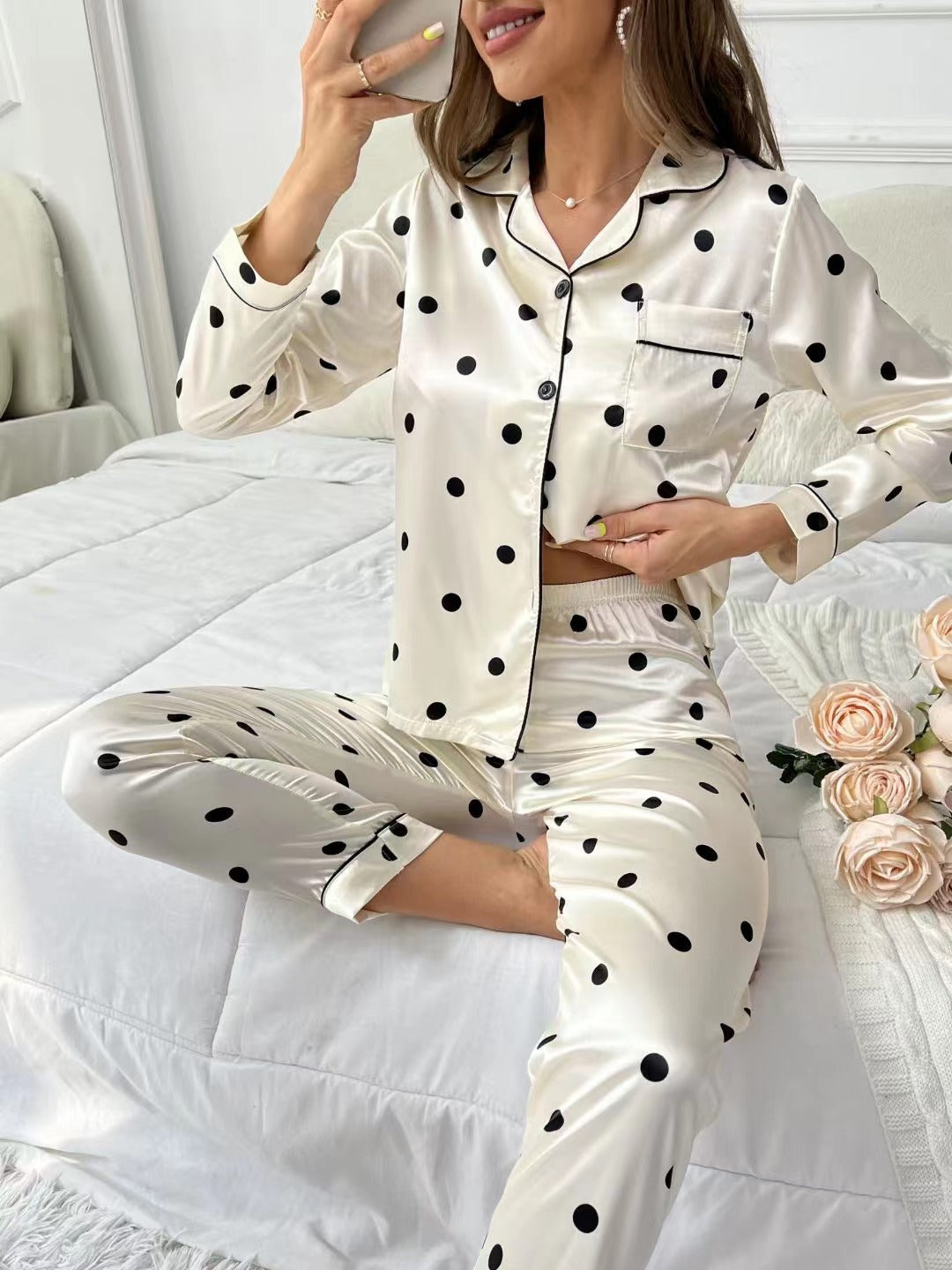 Women’s Sweet Luxury 5050 Artificial Silk Lapel Long Sleeve Pajama Set with Trousers