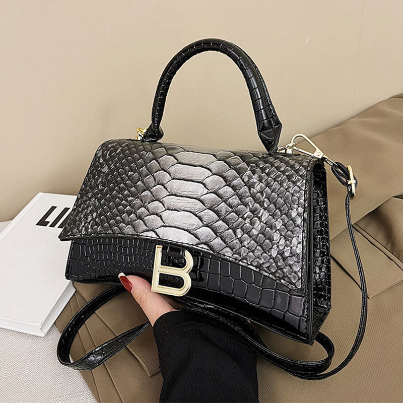 Women's Snake Pattern B Word PU Handbag 23cm