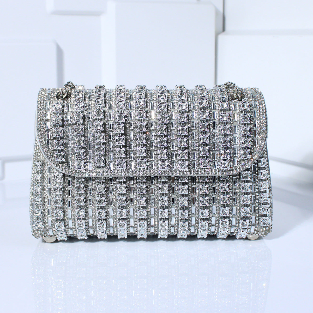 Fashion Diamond-Embedded Crossbody Dinner Bag with Hand Carrying