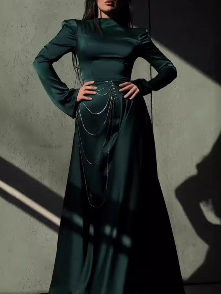 Robe longue musulmane à manches longues en satin clouté pour femmes