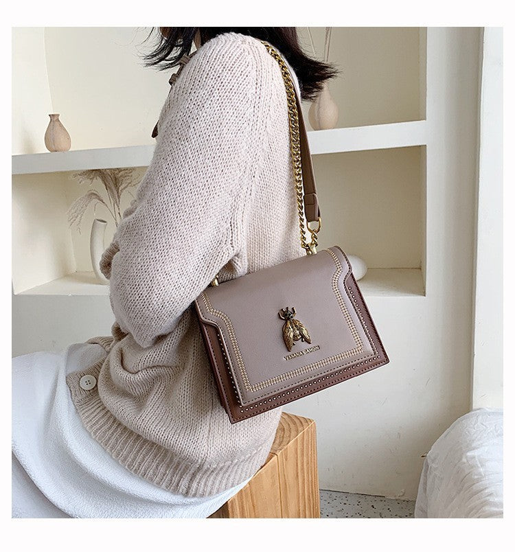 Summer Chain Retro Bee Shoulder Messenger Bag 20cm PU Leather