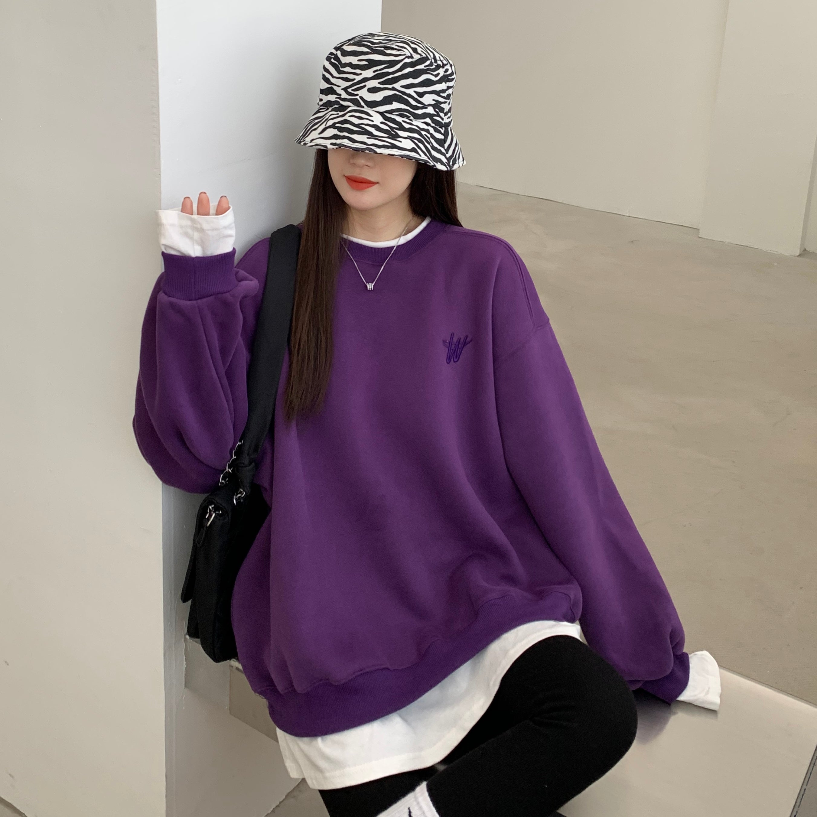 Ladies Winter Loose Cotton Sweatshirt With Text Design