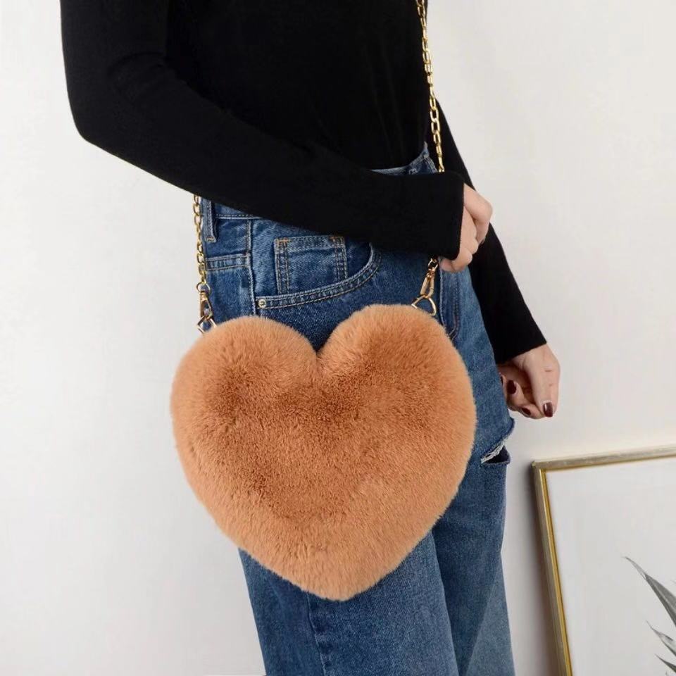 Women's Plush One-Shoulder Crossbody Chain Bag