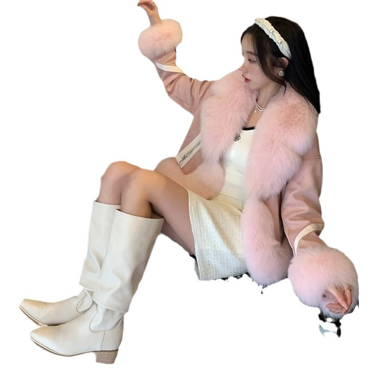 Women's Short Thick Faux Fur Coat with Fur Collar for Autumn and Winter