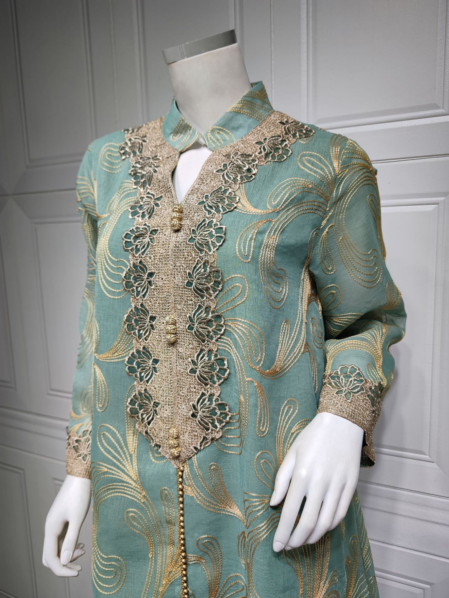 Muslim Spring Summer Middle East Embroidered Swing Dress
