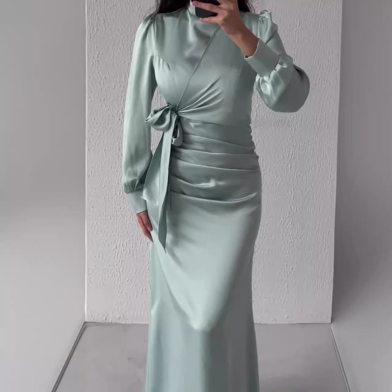 Robe moulante taille haute
