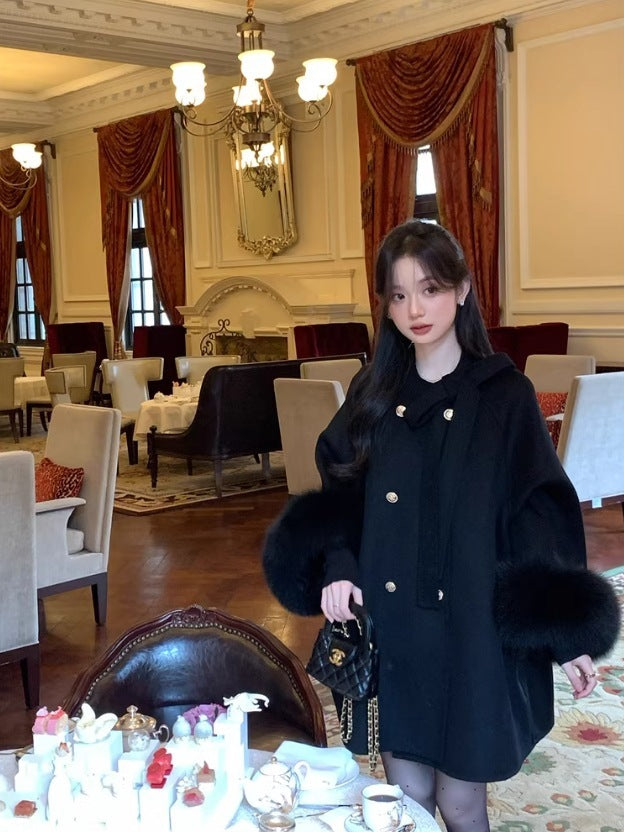 Fashion Woolen Overcoat for Women with Bow Detail