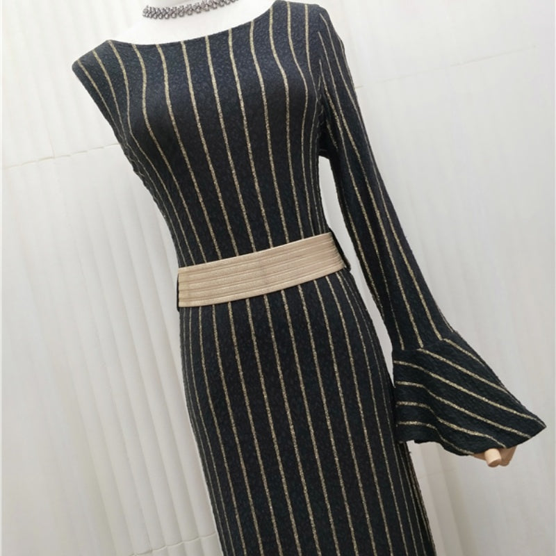 Queen Style Split Two-piece Suit Striped Robe Dress Pearl Embroidery Talma Cloak for Muslim Women