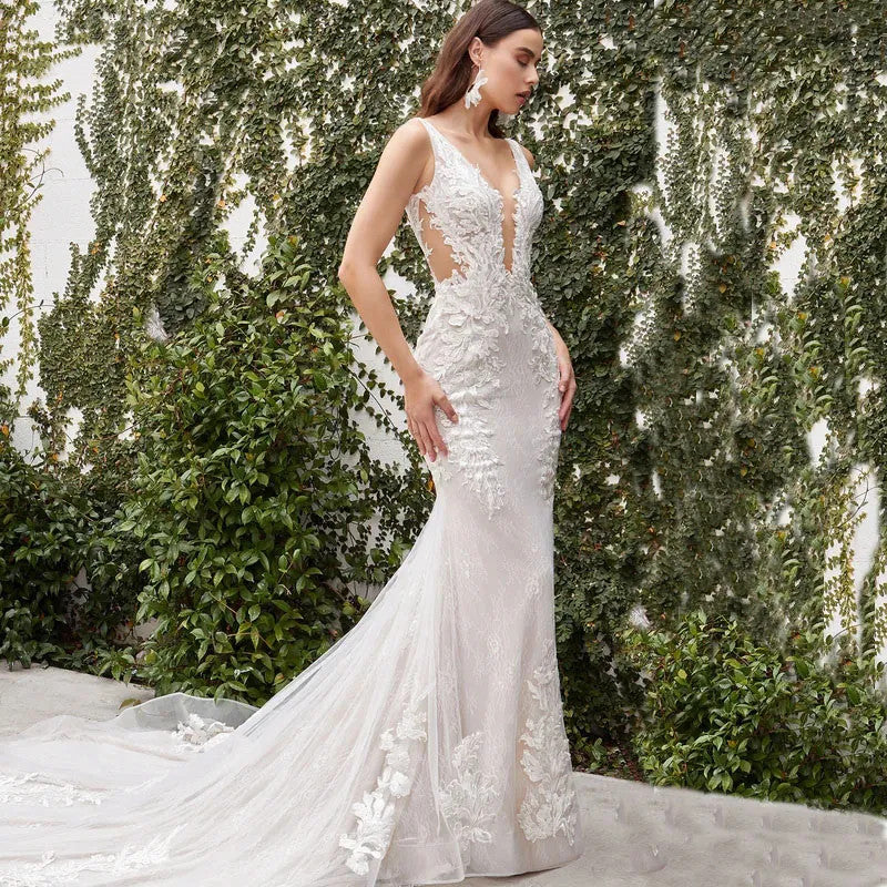 Women's V Neck Lace Wedding Dress Polyester Solid Color