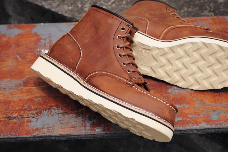 Bottes Martin en coton à talons hauts avec ligne de couture