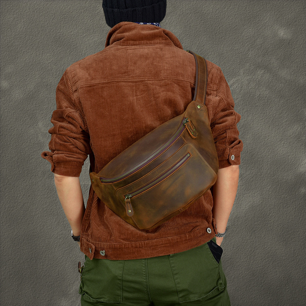 Retro Distressed Crazy Horse Leather Large Men's Chest Bag