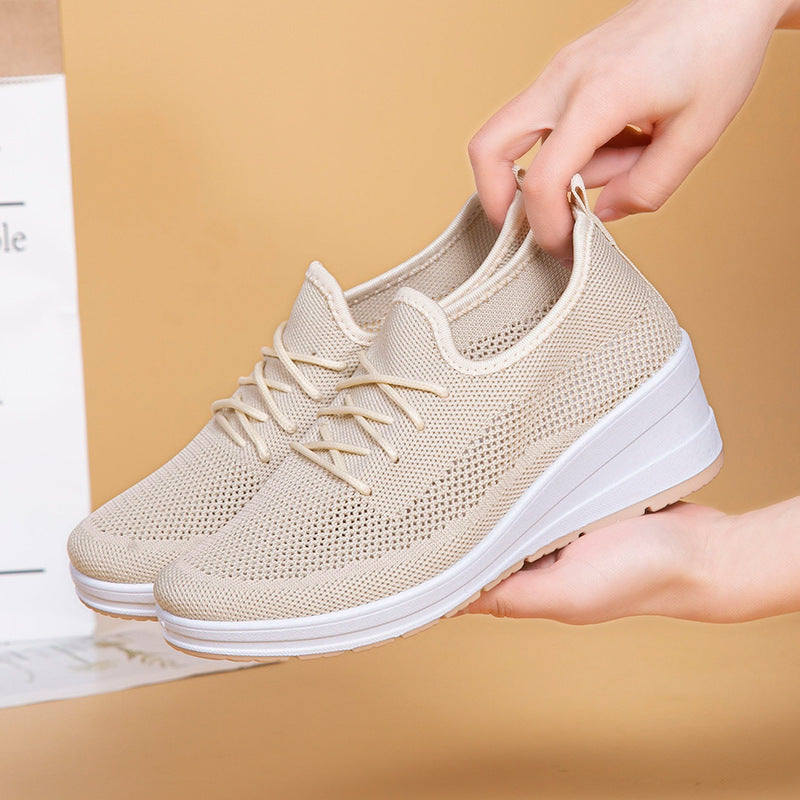 Chaussures compensées décontractées en maille respirante à talon moyen pour femme