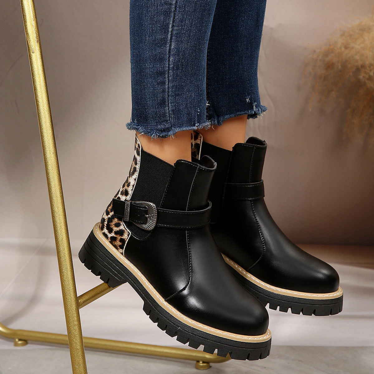 Plus-size Fashion Leopard Print Metal Buckle Mid-heel Ankle Casual Boots