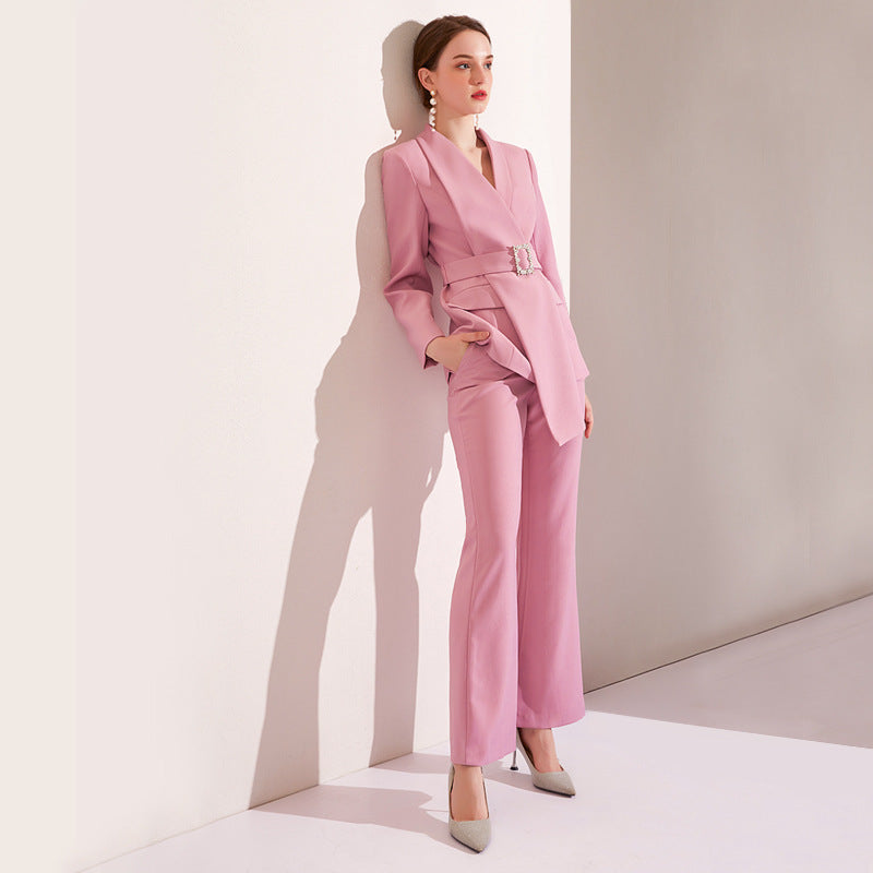 Fashionable Western-Style Female Suit with Celebrity Temperament