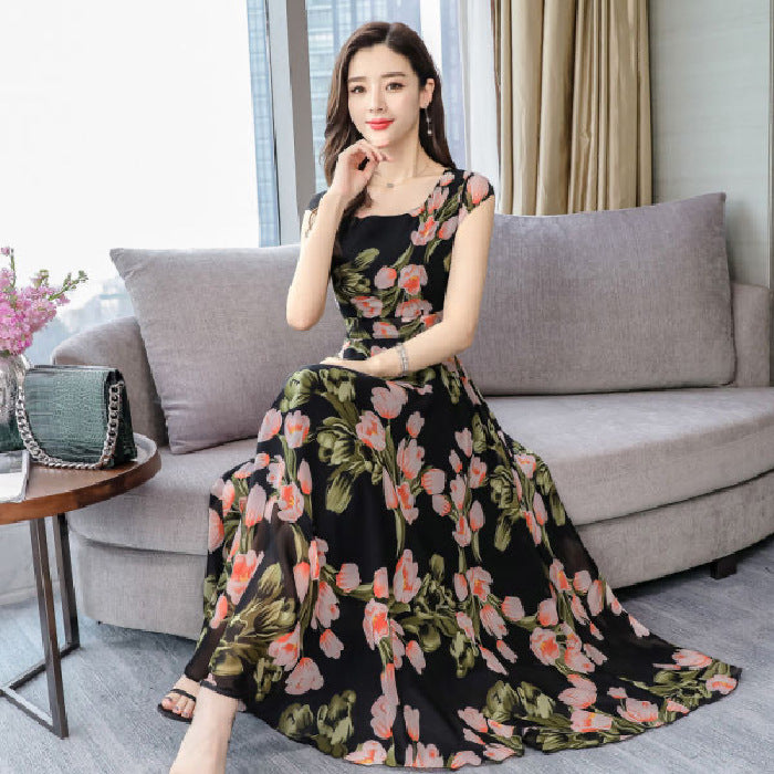 Bohemian Big Swing Long Skirt Dress with Round Neck and Short Sleeves