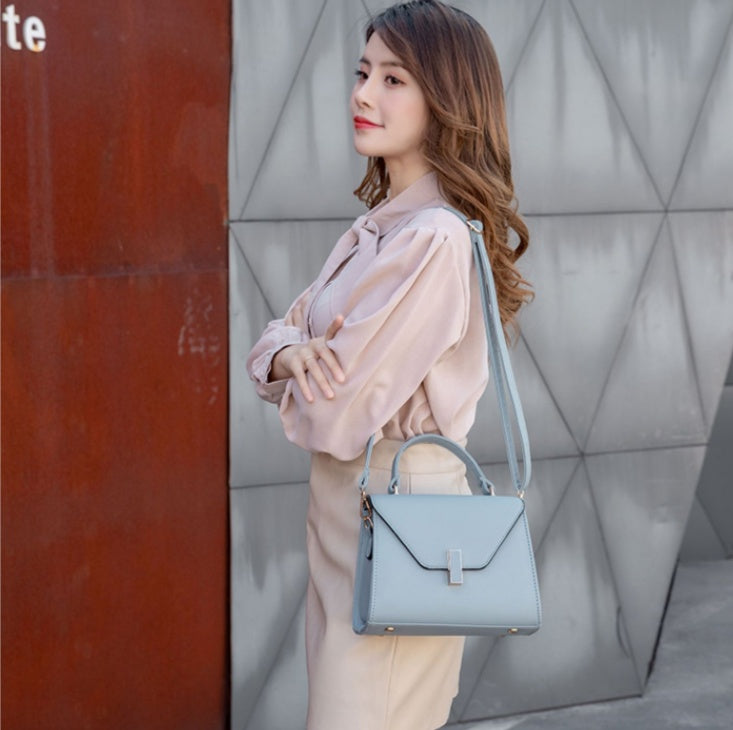 Ladies Fashion Versatile Crossbody Handbag Medium & Large Sizes
