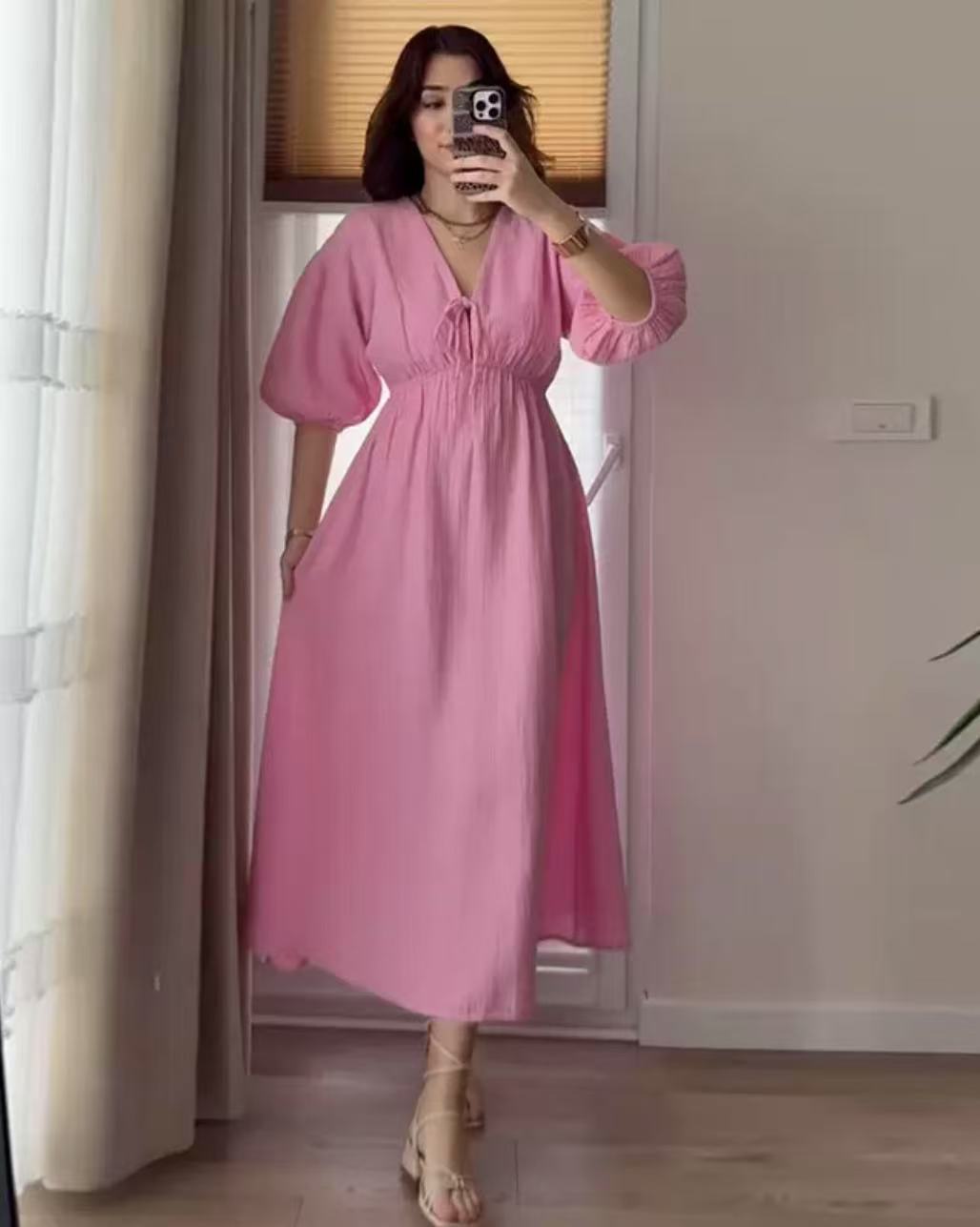 Women's Sweet V-Neck Puff Sleeve Short Dress in Multiple Colors