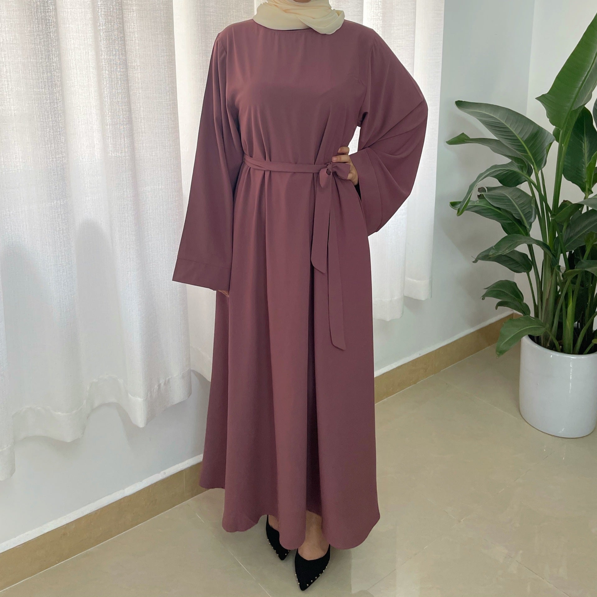 Plus Size Elegant Muslim Long Sleeve Dress with Zipper