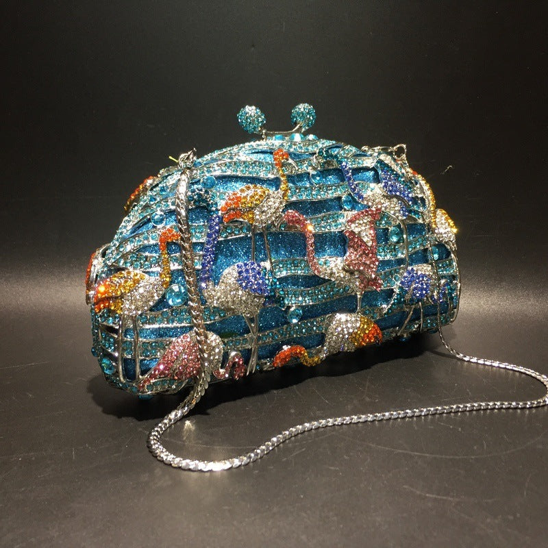 Sac de soirée vide en métal orné de diamants avec poignée chaîne